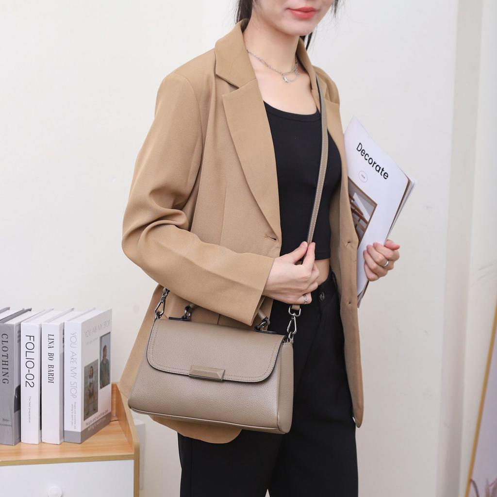 Cowhide Bag Popular Fashion Crossbody Horizontal Shell Bag, Niche One-shoulder Practical Women's Handbag