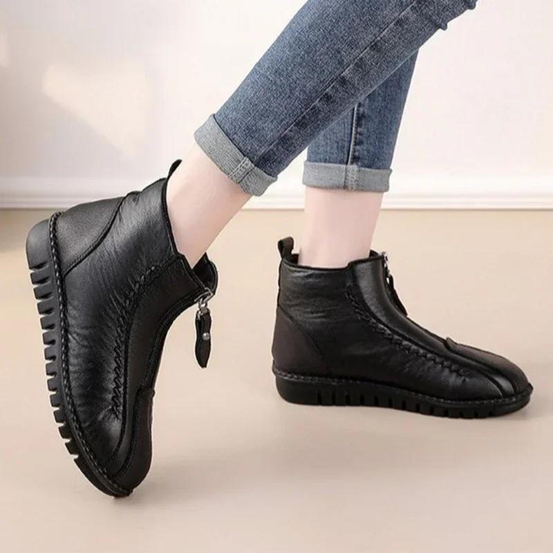 Winter Waterproof Snow Boots Women's Plush Lined Winter Shoes Ladies Warm Zip Anbkle Boots Women Soft Sole Comfort Casual Shoes