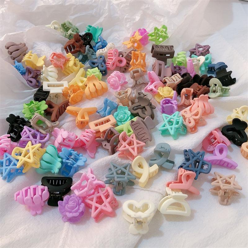 Frosted Butterfly Hairpin: Small Shark Clip for Half-Tied Hairstyles