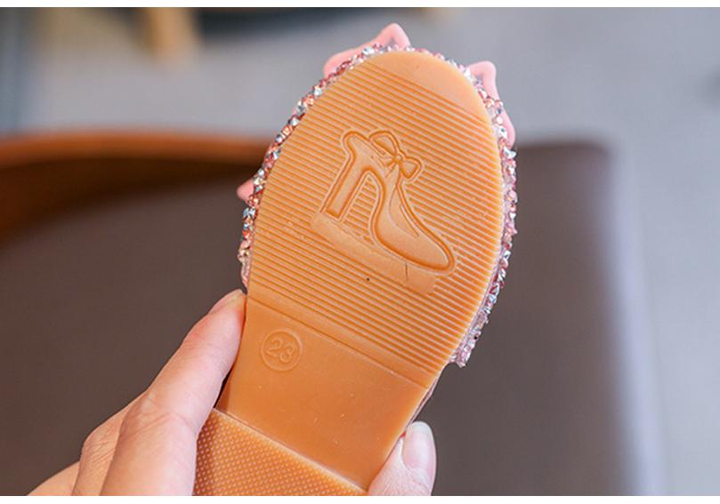 Children's Pearl Princess Closed-Toe Sandals 2026: Butterfly Dance Shoes for Toddlers & Girls