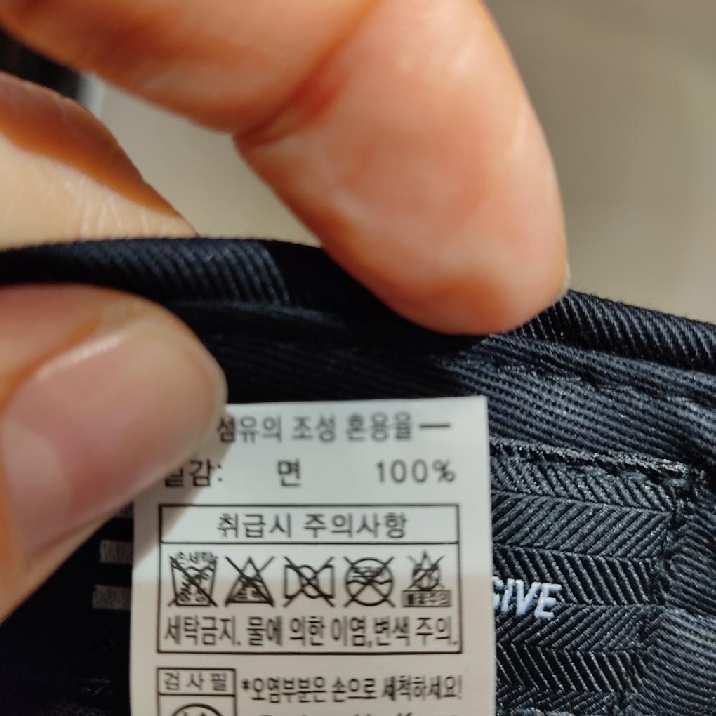 Capten Black Reclusive Cursive Ball Cap BKC2UCW011