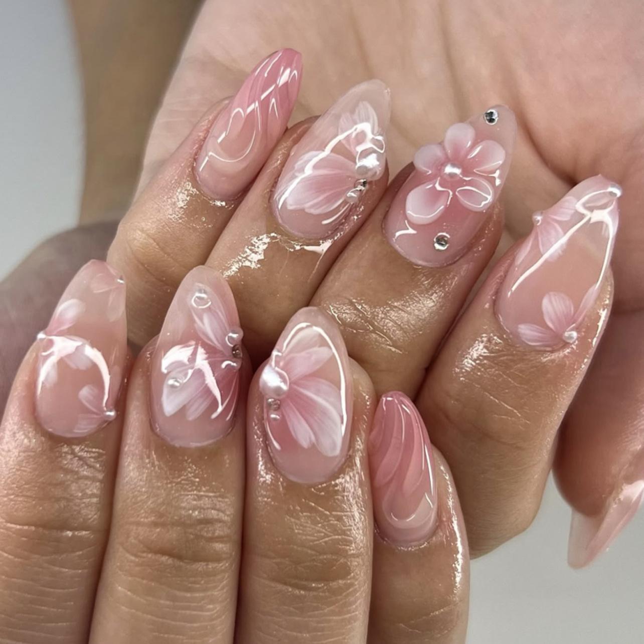 

Specially for nail art wearing nail 3D flower hot-selling nail pads in Europe and America, repeatable fake nails