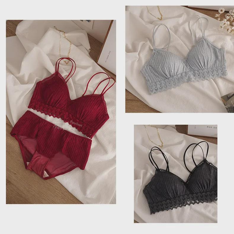 Women's Sexy Lace Red Bra Set - No Steel Ring, Side-Collecting Design