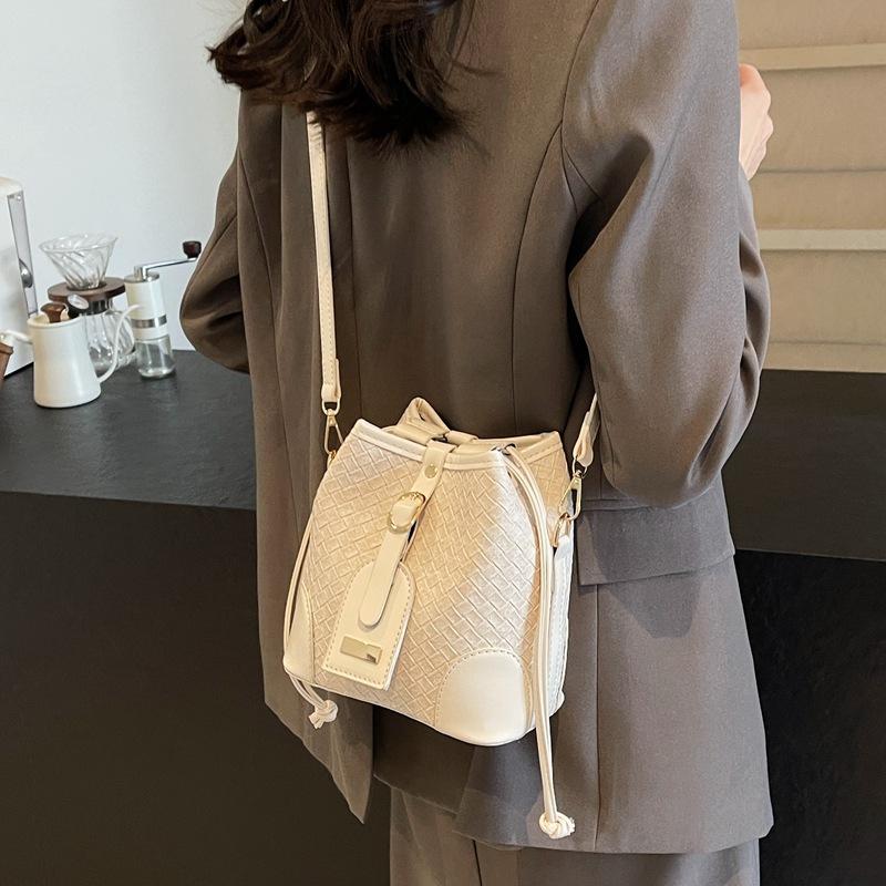 Women's Small Bag New Versatile Contrasting Color Shoulder Messenger Bag