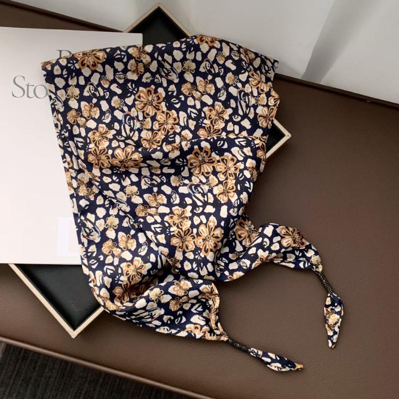 Silk scarf new fashion wheat ear cashew flower silk scarf head scarf beaded small scarf scarf triangular scarf waist tie