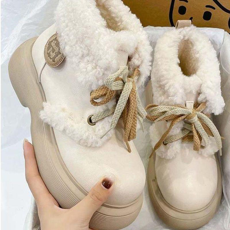 Snow boots women's 2025 winter new thick-soled velvet warm lamb wool white Martin boots versatile cute short boots