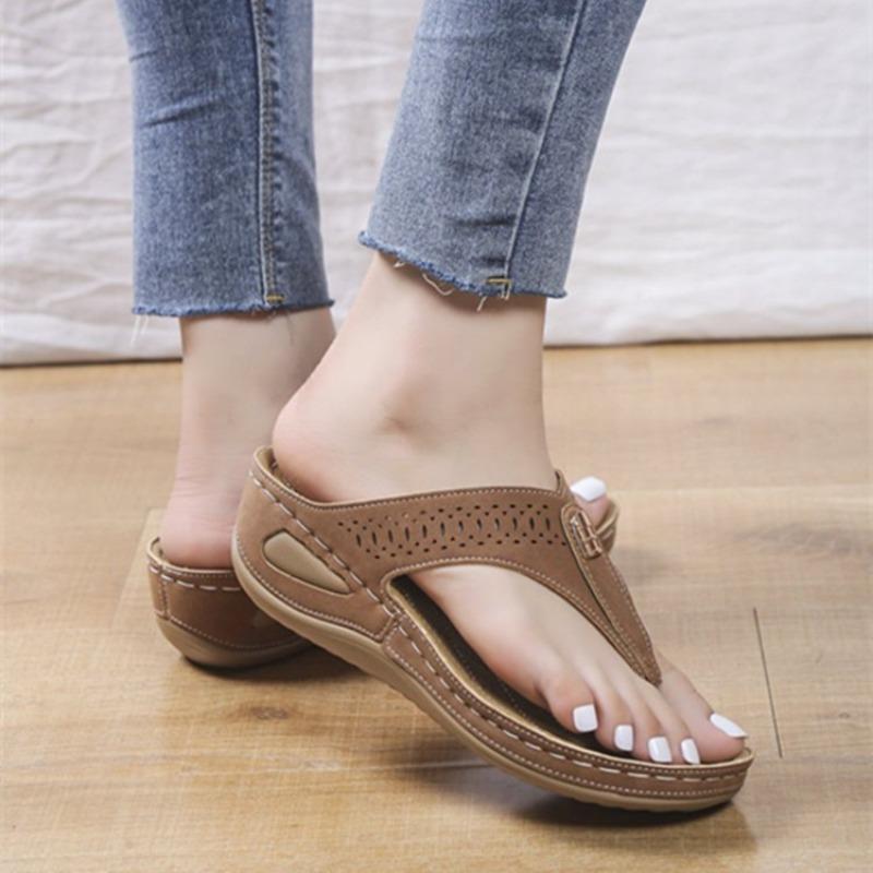 Platform slippers spring and summer new slope heel toe rhinestone hollow fish mouth beach shoes simple women's shoes