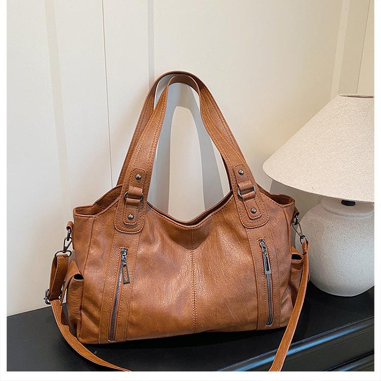

Hot Girl Style Large Underarm Bag For Women 2026 New Soft Leather Tote Bag Autumn Winter Large темно-коричневого кольору