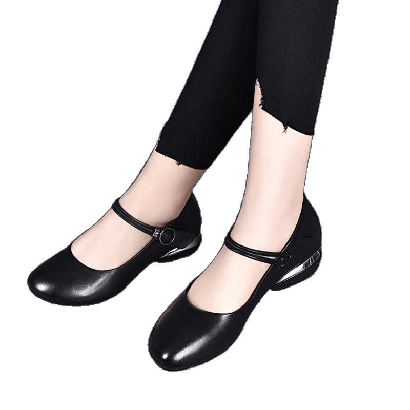 Real soft leather single shoes women's summer 2025 new light mouth low heel leather shoes soft sole mother flat shoes women's spring and autumn