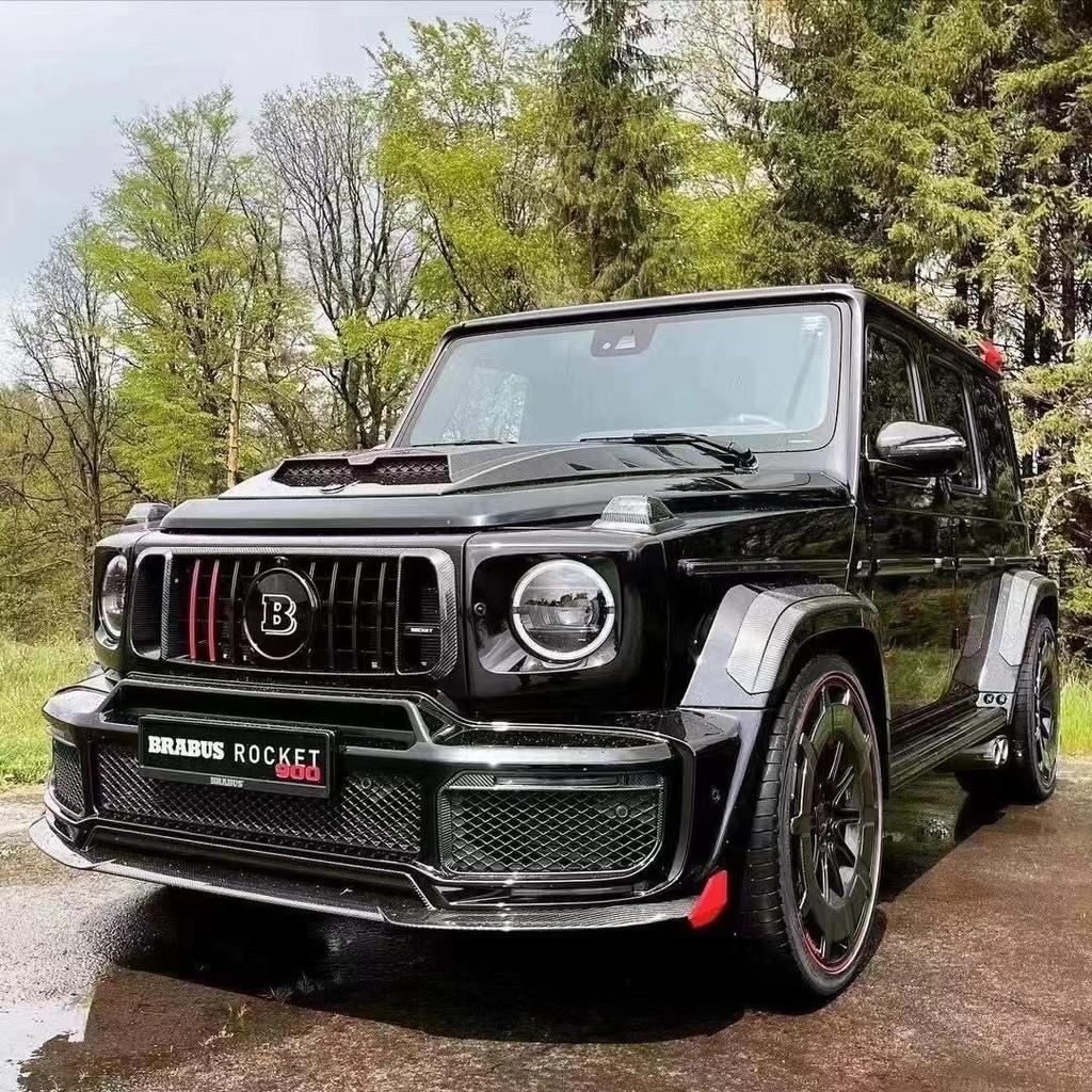 Mercedes-Benz W464 G-Class Brabus G900 Carbon Fiber Fender Flares