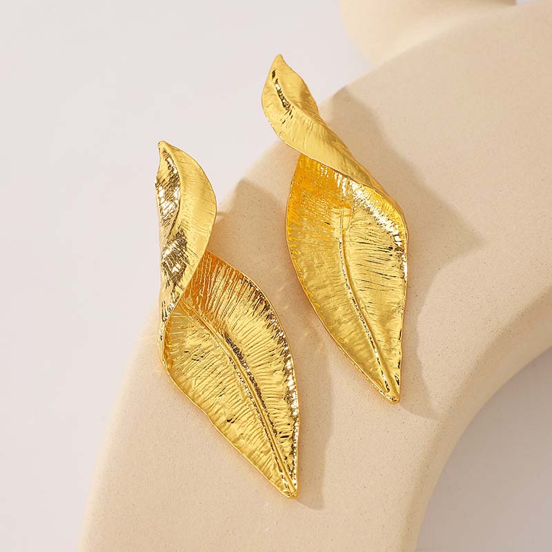 Europe and America Style Metal Large Leaf Drop Earrings for Women Vintage Texture Gold Silver Color Stud Earring Holiday Jewelry