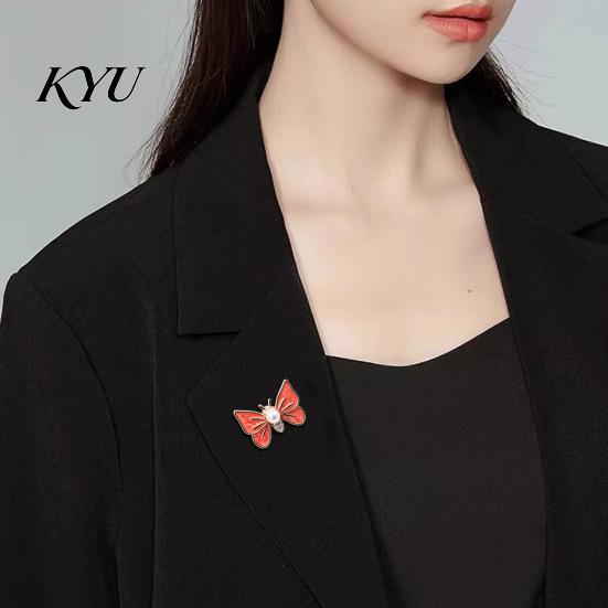 Metal Butterfly Brooch Faux Pearl Rhinestone Brooch, Dainty Decorative Badge Fashion Accessories Pin, Sweater Cardigan Coat Dress Jewelry Anti-rust