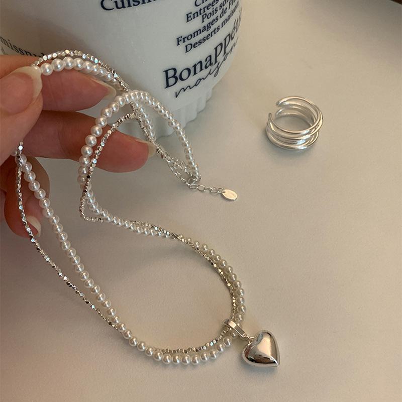 Cold wind love artificial broken silver pearl necklace light luxury personality collarbone chain girl heart sweet necklace