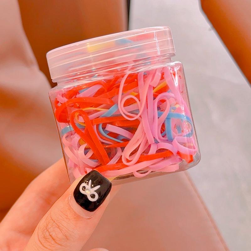 Jarred Rubber Hair Bands: No-Damage, Strong, and Unbreakable Hair Ties