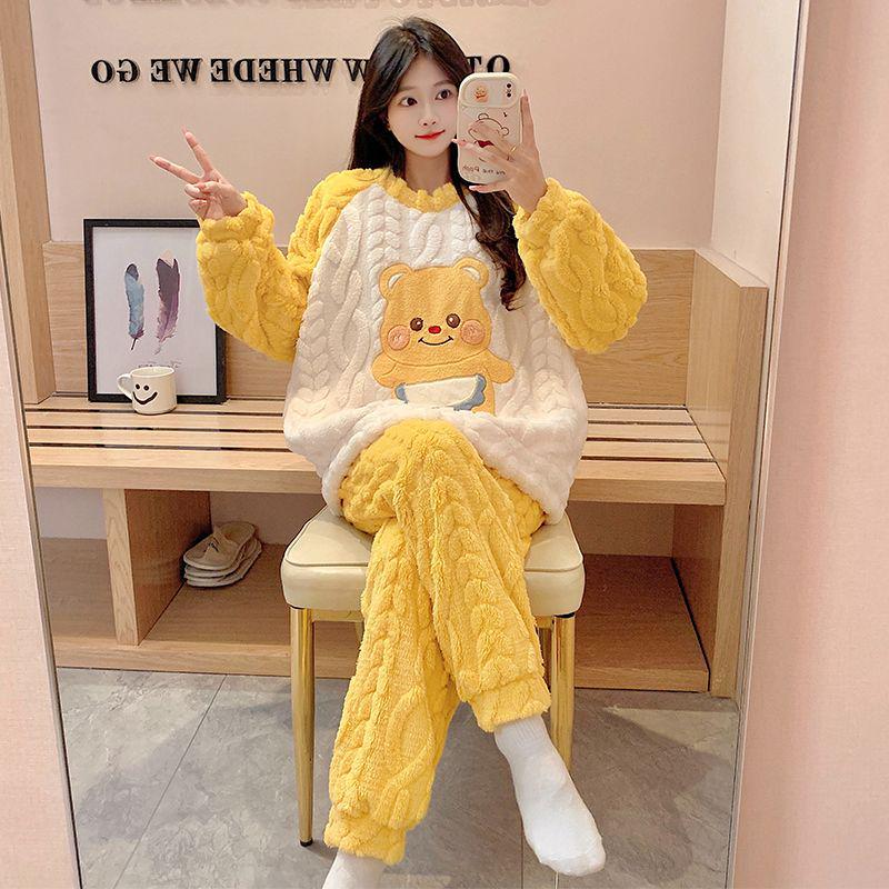 Women's Winter Coral Fleece Pajamas, Long-Sleeved Flannel Set with Velvet, Suitable for Spring and Autumn, Can Be Worn Outdoors