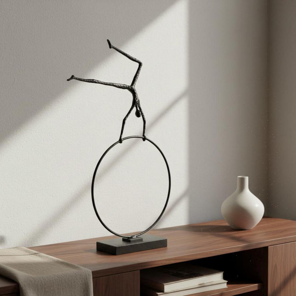 Iron Circle Figure Minimalist Abstract Person Sculpture Modern Nordic Metal
