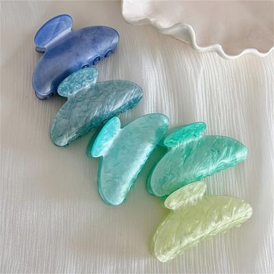 New Acrylic Hair Claw Medium Size Fresh Bright Blue Green Color Shark Clip Hair Clamps Grab Women Hair Accessories