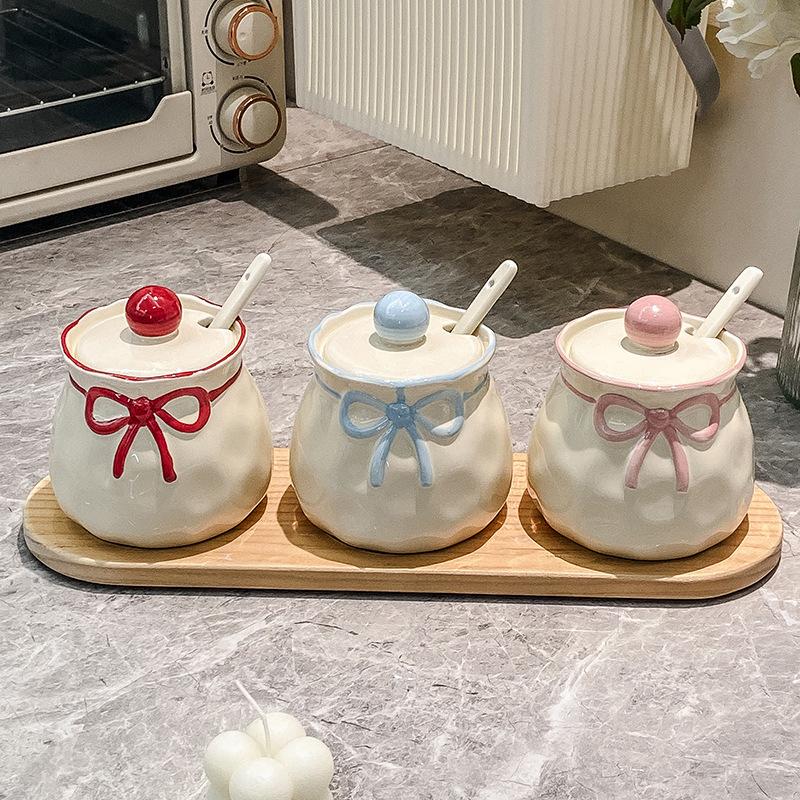 Cute bow seasoning jar kitchen household combination set ceramic seasoning box pepper salt jar spice storage box