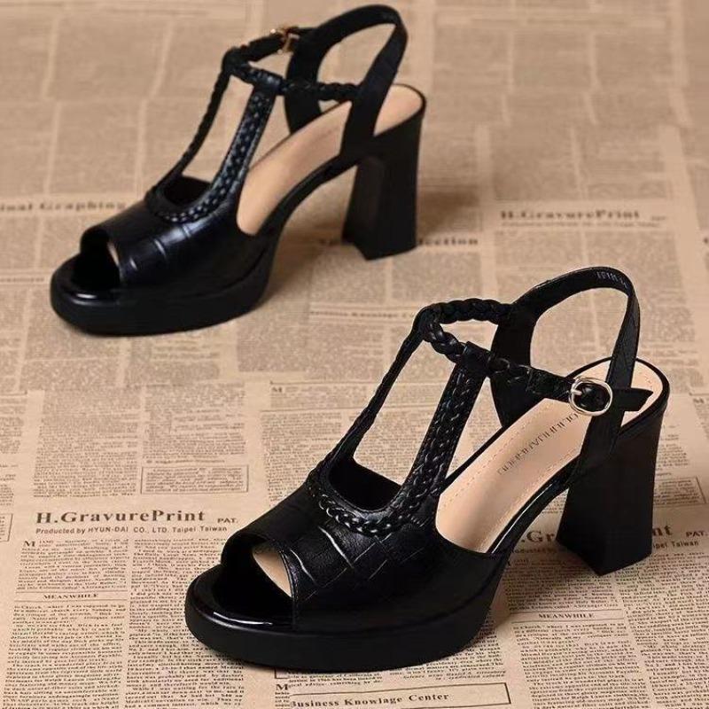 Heeled Slip-on Sandals with One-button Fastening - Women s Chunky High-heeled Shoes 35