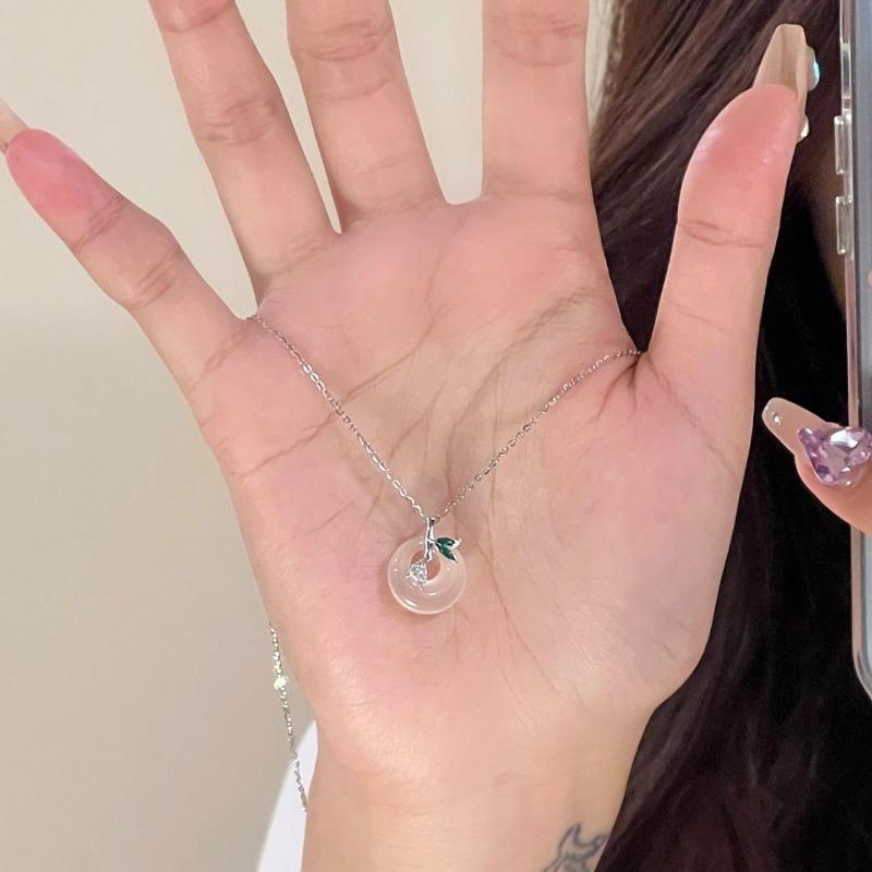 Safety Buckle Bamboo Leaf Necklace Women's Niche Simple Design Medium and High Grade Collarbone Chain