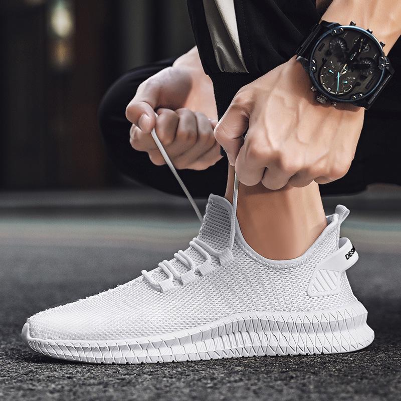 Scarpe da Ginnastica Traspiranti in Rete da Uomo Taglie Forti Estate 2025: Design Leggero, Alla Moda, Versatile