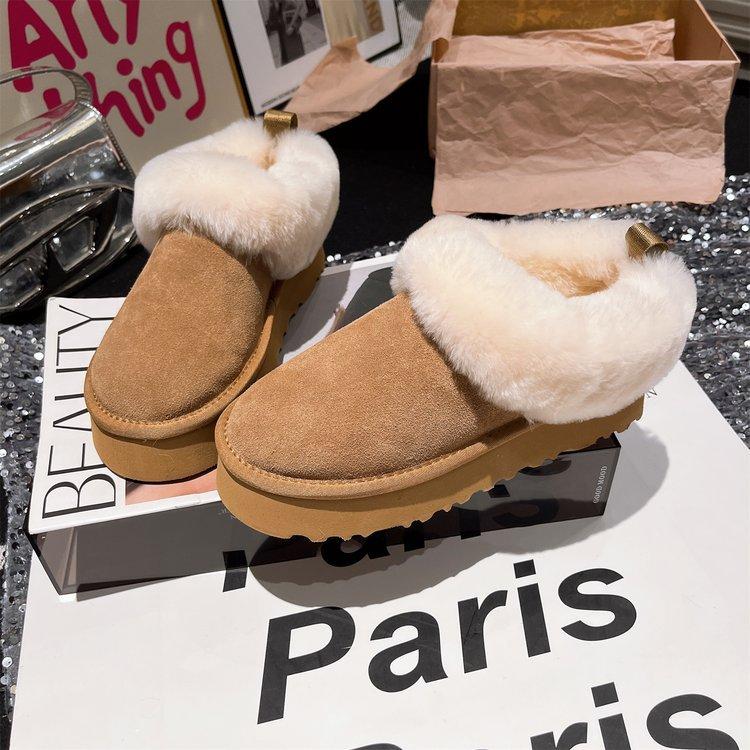 Big celebration thick-soled low-top snow boots women's sheepskin and fur integrated 2025 new one-pedal fluffy winter cotton shoes