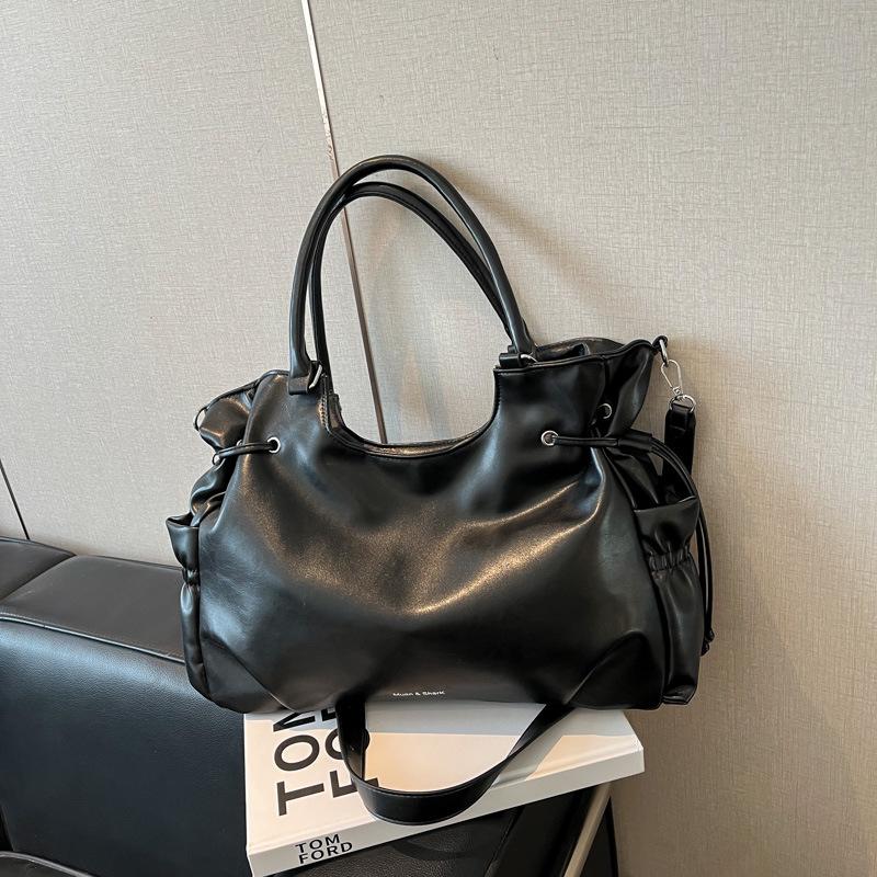 Осень 2025 Ретро женская сумка-тоут большой вместимости: Роскошная одноплечевая сумка One size #1884