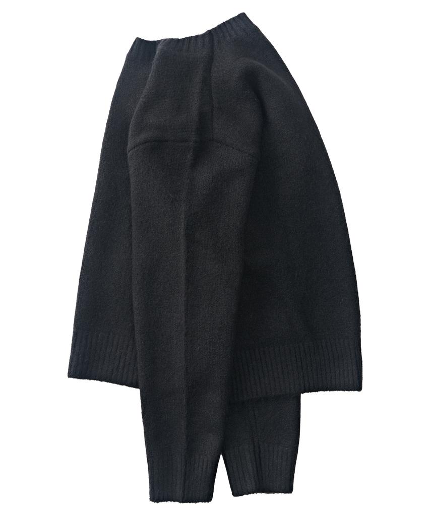 ANALOG MOOD Daily Angora Round Knit (Black)
