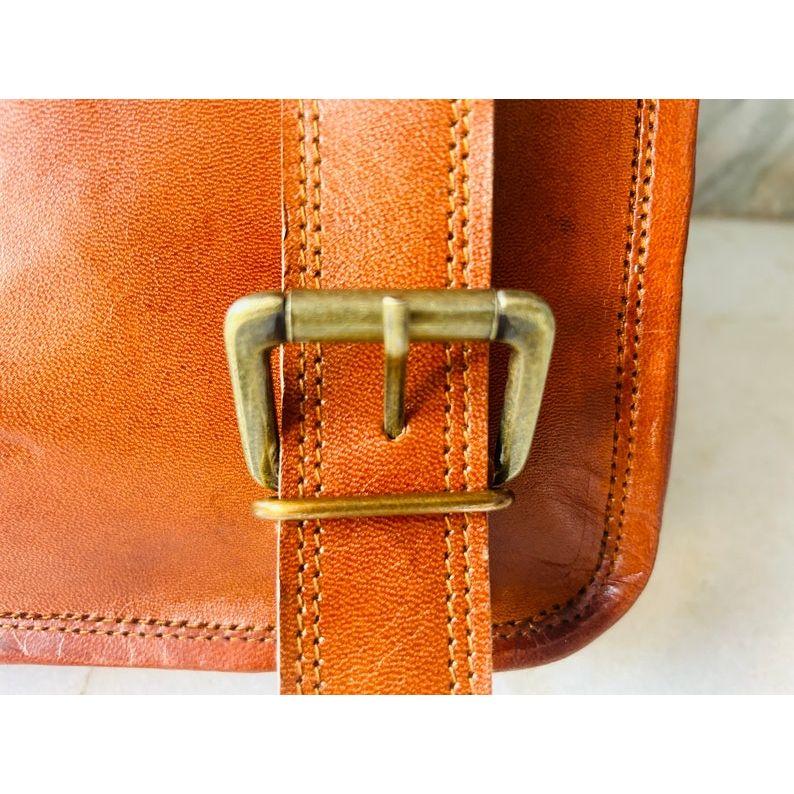 Комфортный кожаный рюкзак Handicraft. 12 x 16 x 5 in коричневый — фото 4