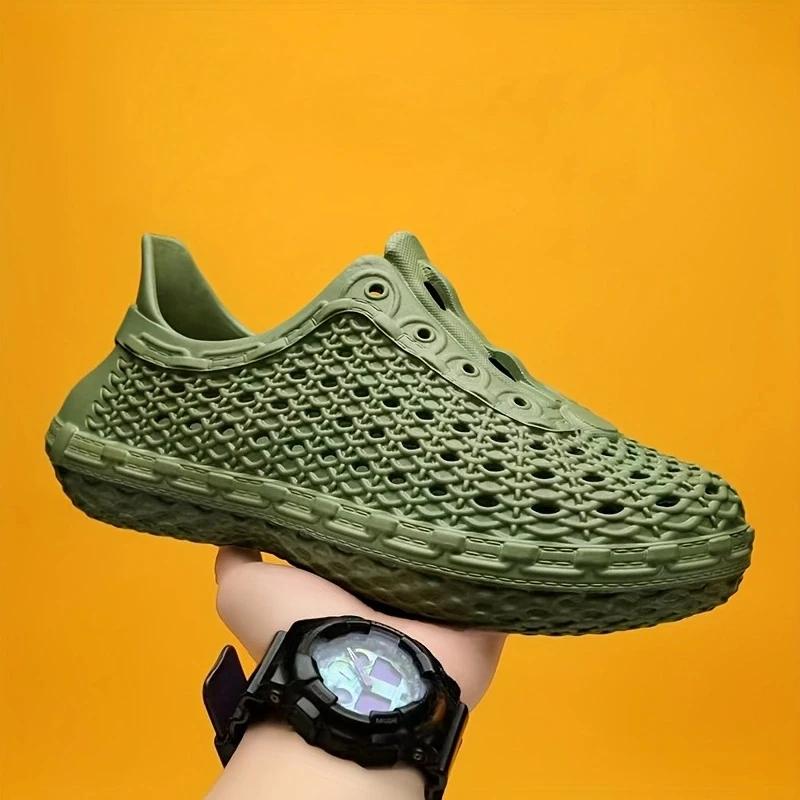 Lochschuhe für Herren Strand Stilvoll Luxus Designer Offene Zehen Rutschfest Japanisch im Angebot PVC Neues Design 2025 Ankunft Herren Sandalen