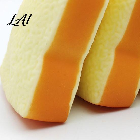 Sliced Bread Fidget Toys 1/2Pcs Simulated Toast Stress Relief Toy Squeeze Sensory Toy Soft Stretchy Fake Food for Kids Teens Adults Desk Reliever