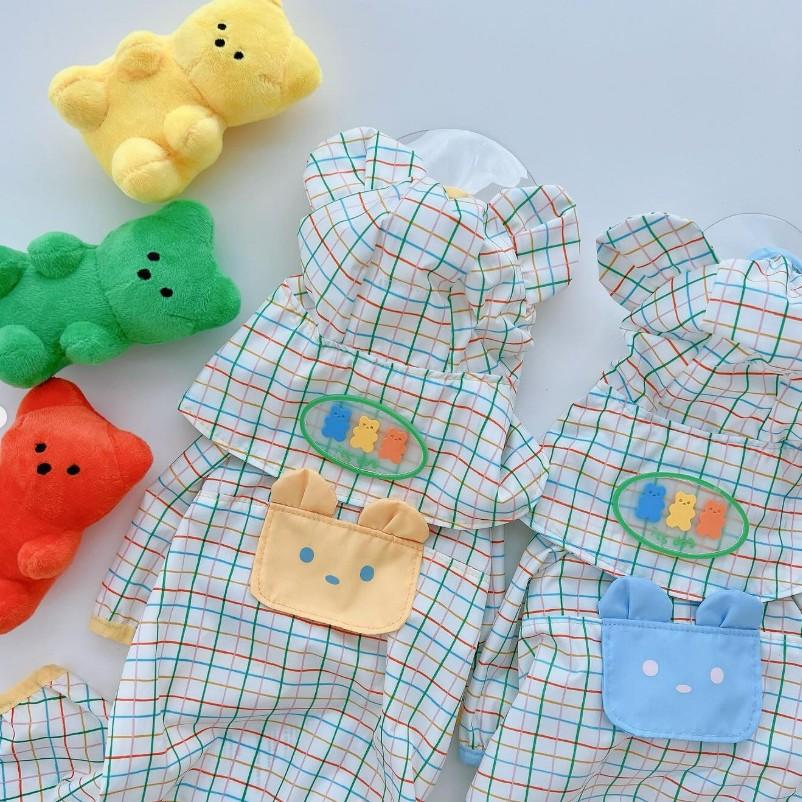 Dog raincoat with check pattern, detachable rain cape, suitable for rainy days when walking the dog, waterproof pet raincoat XS