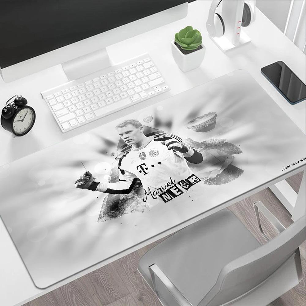 Carvajal's Dynamic Soccer Moment Large Mouse Pad Desk Mouse Pad HD Print Desk Pad Non-Slip Rubber Bottom