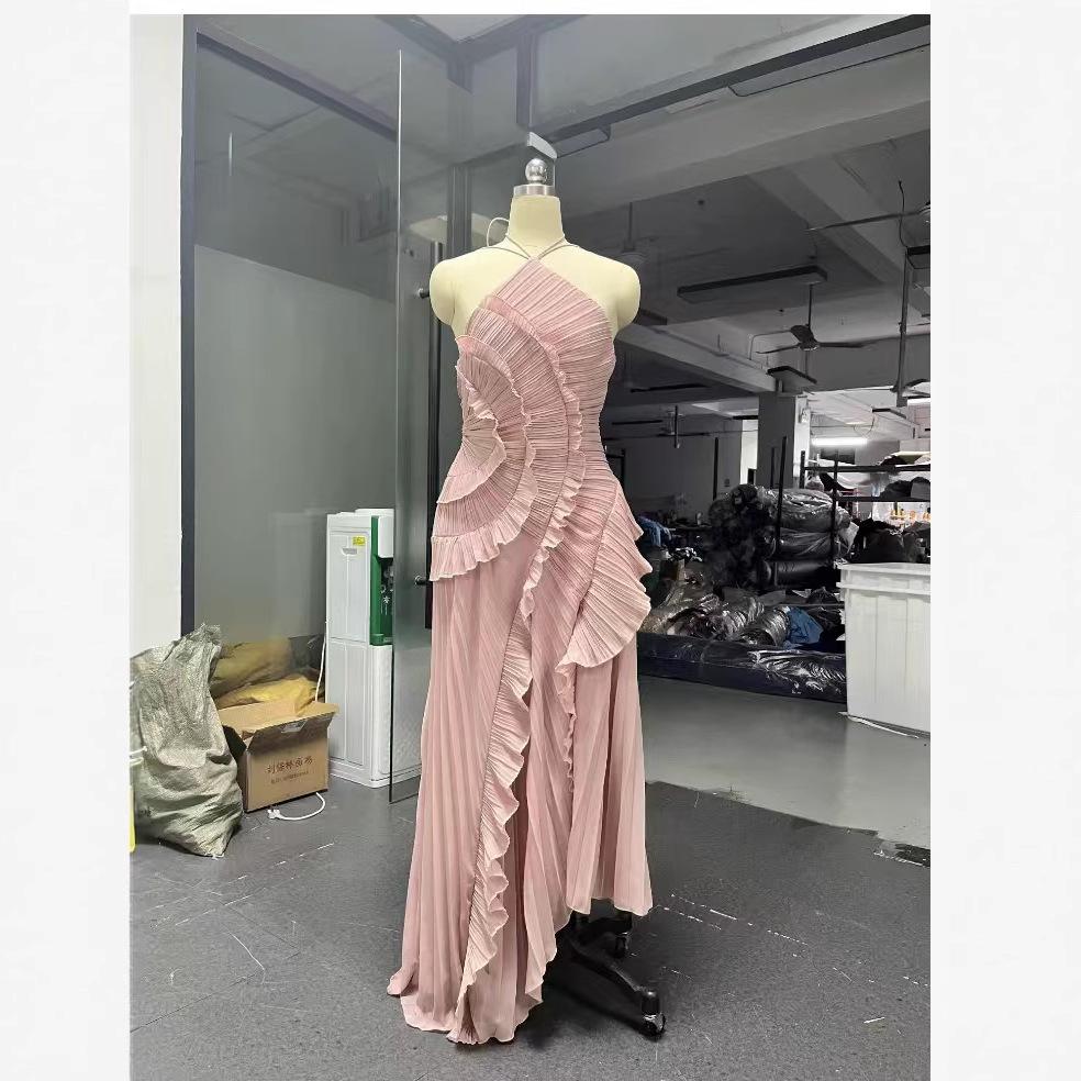 2026 Sleeveless Irregular Lace Slit Dress: Women's Summer High-End Fashion