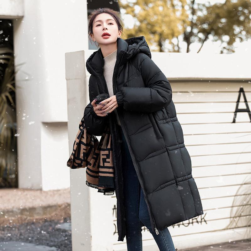 Commuter hooded, thick, warm women's long, knee-length, loose and slim down cotton jacket