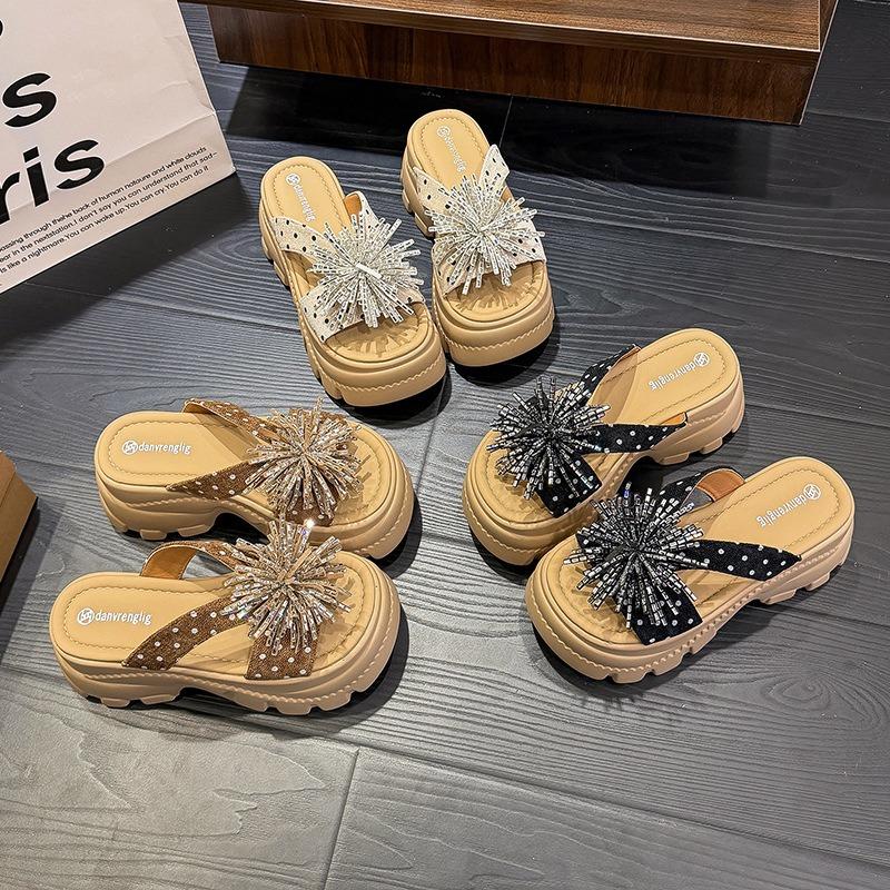 High-end Thick-soled Slippers Women's Summer Outer Wear New Models with Skirts, Sandals, Fashion Fairy Style One-word Cool Slippers