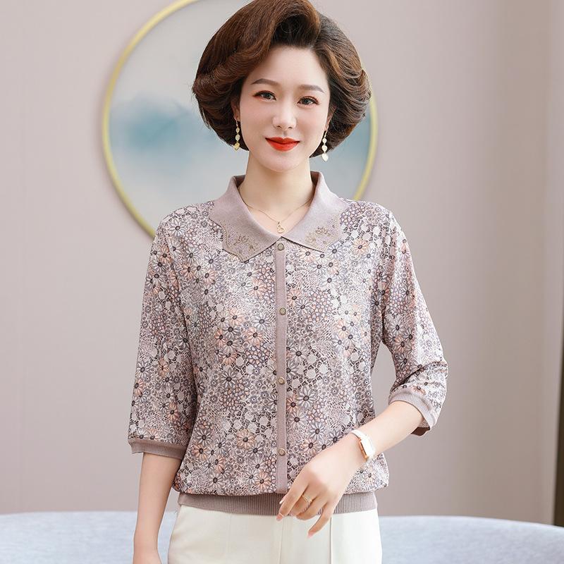 Women's Summer Knitwear: Seven-Sleeve Mulberry Silk T-Shirt for Middle-Aged and Elderly - Perfect for Mom's Spring and Summer Wardrobe