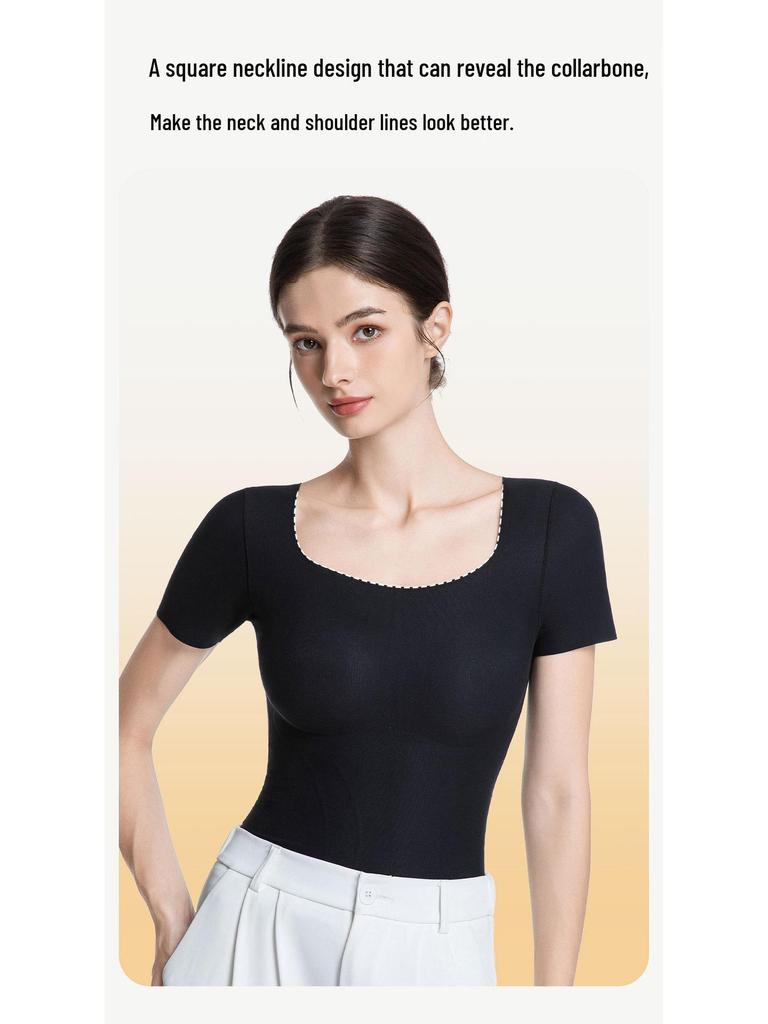 Zelfverwarmend, huidvriendelijk ondergoed met antistatische eigenschappen voor herfst en winter; voorzien van ingebouwde bh-pads.