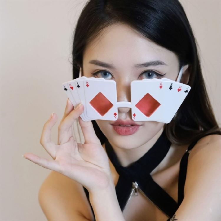 Poker Glasses for Birthday Party Casinos Night Playing Card Theme Decor Supplies