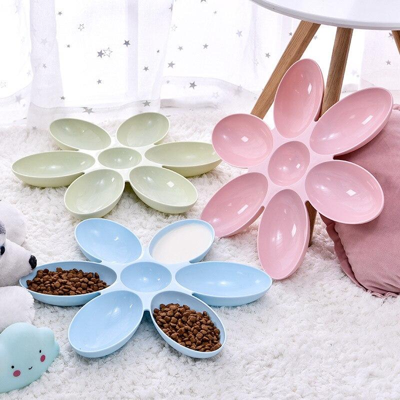 Dog Feeding Bowls 6 Connected Bowls for Small Dogs Cats Petal Shape Water Food Feeder Bowls Feeding 6 Pets Eat The Same Time