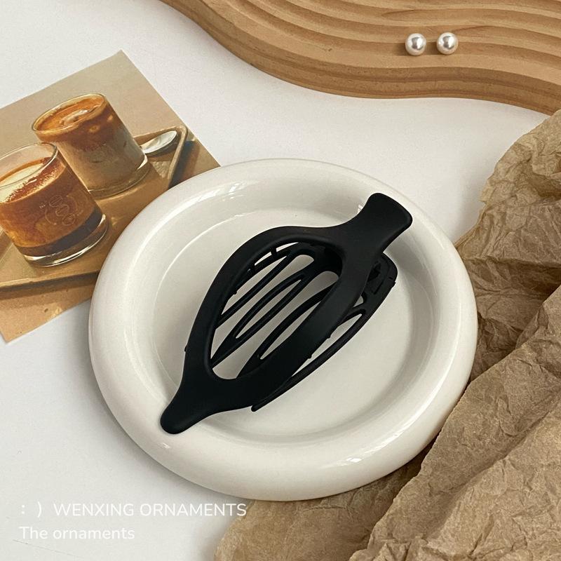 Fashion Large Size Plastic Matte Hair Claw Clips for Women Thick Hair calw Neutral Color Autumn Winter Duckbill Clip Accessories