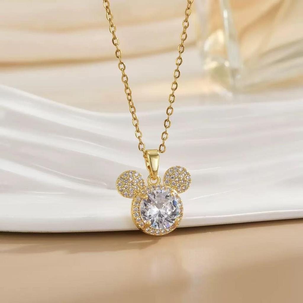 Retro INS Style Multicolor Zircon French Peach Heart Necklace with Diamonds and Titanium Stainless Steel