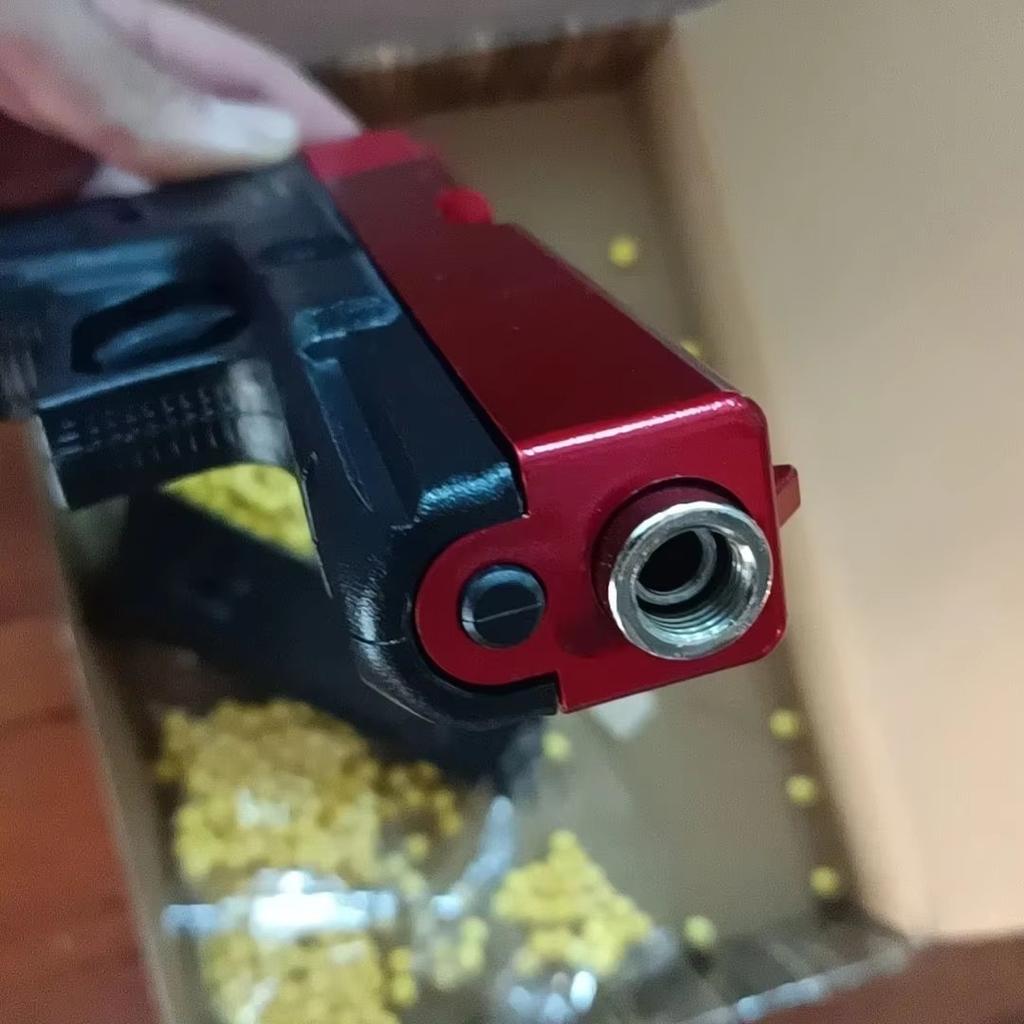 Children's G17 Empty Chamber Hanging Machine Gun Toy Gun Quick Release Manual Boy Q1 Children's Lower Magazine Christmas