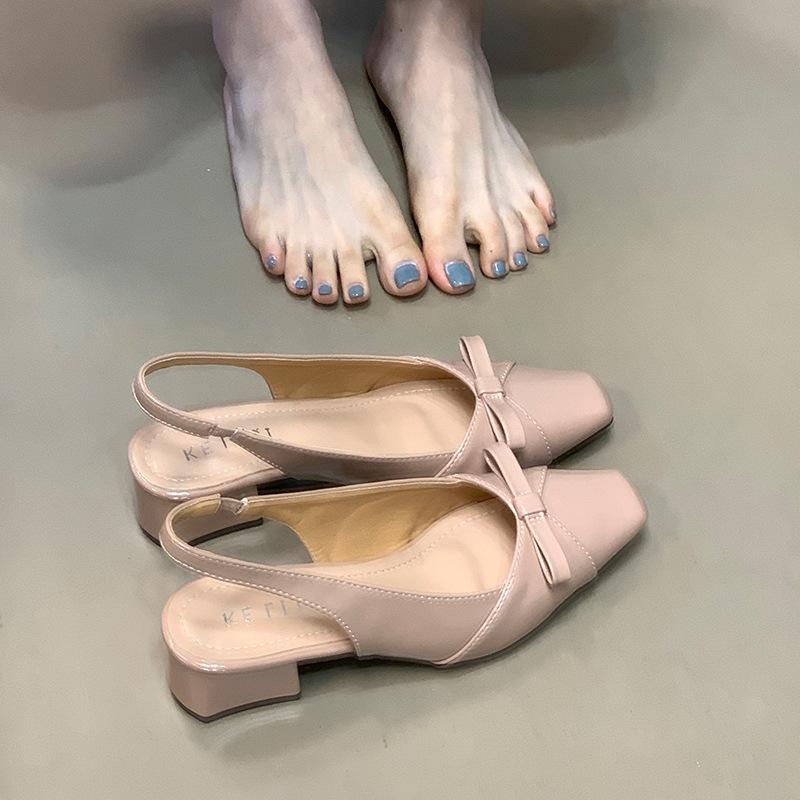

French square head bow thick heel bag head sandals women s outer wear summer 2025 new light mouth empty single shoes 35 розовый
