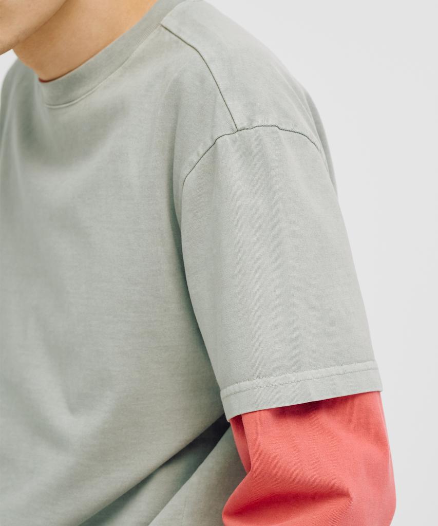 TAKEASY Pigment Layered Crop Top (Gray + Dusty Pink)