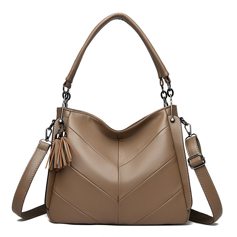 Shoulder bag Practical versatile underarm messenger bag