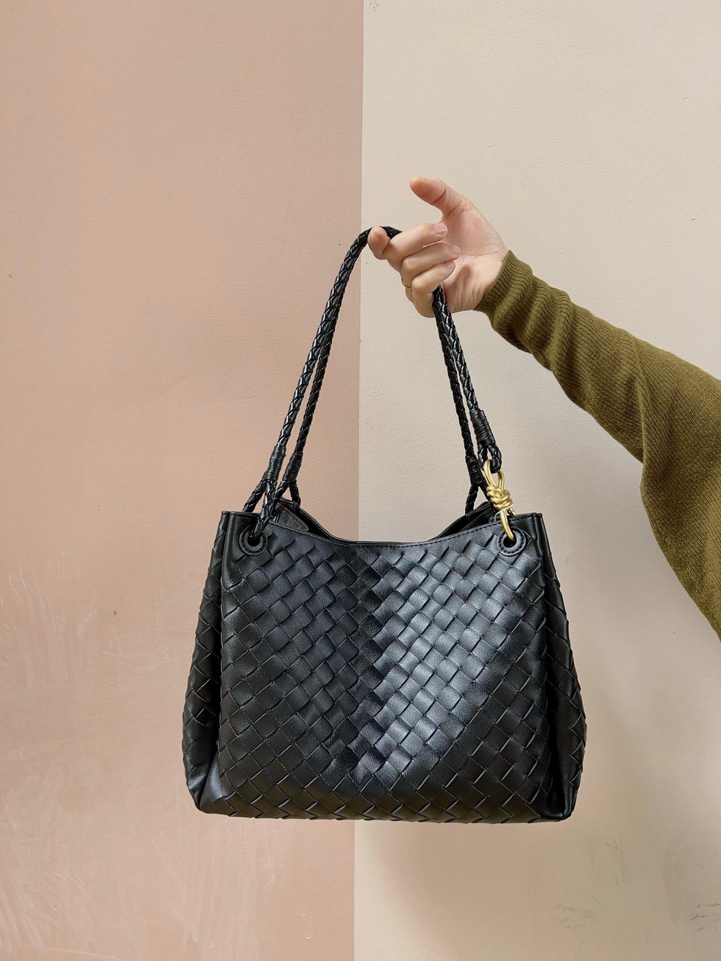 

Большая плетеная из кожи парашютная сумка-ведро, трансграничный хит продаж, вместительная, портативная, подмышечная сумка, одно плечо, сумка-мессенджер, женская 30*26*20 cm чёрный