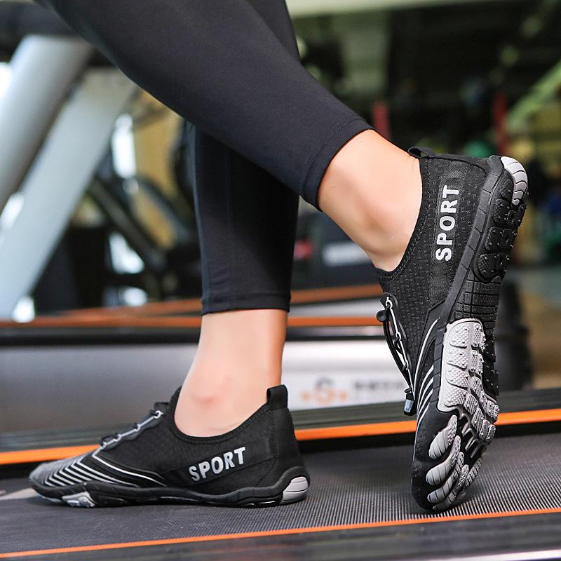 Grenzüberschreitende Outdoor Strand- & Canyoning Schnelltrocknend Anti-Rutsch Barfuß Fünf-Zehen Wasserschuhe für Männer & Frauen