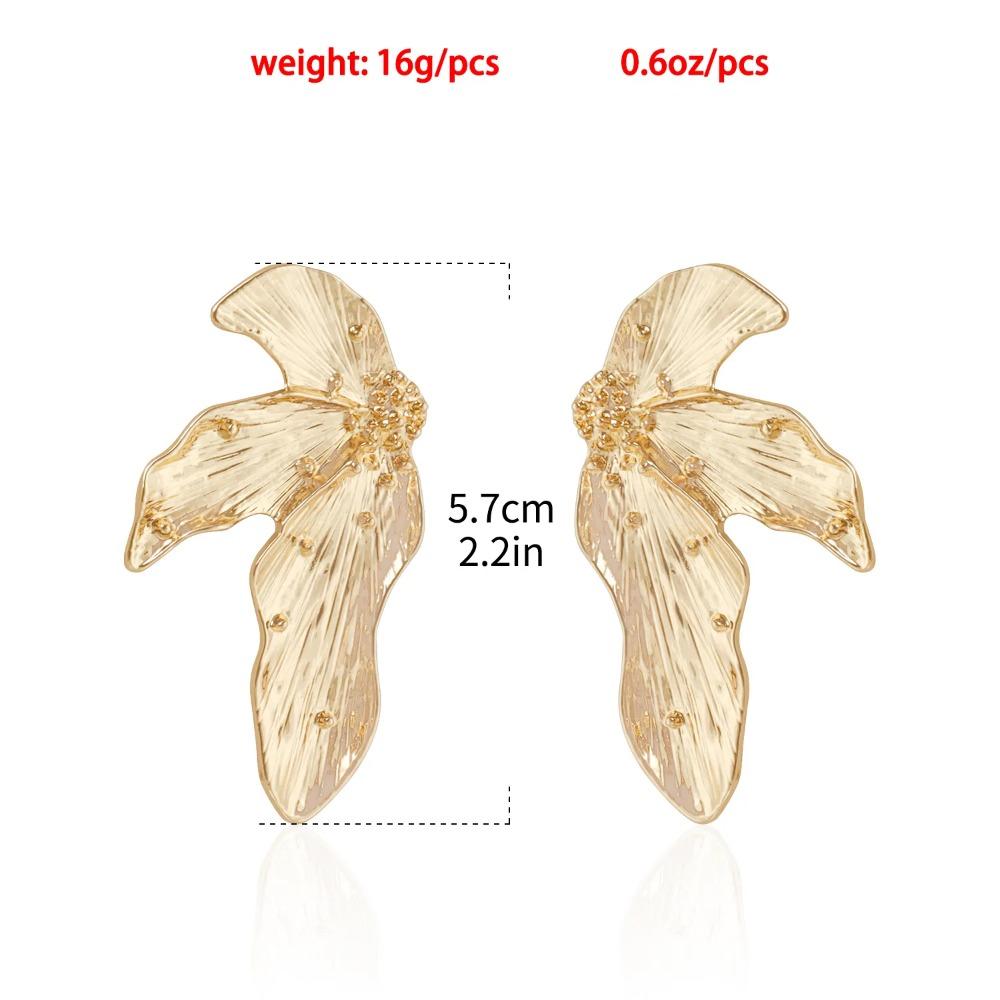 Golden Exaggerated Leaves Retro Women's Earrings Metal Geometry Party Festival Fashion Jewelry
