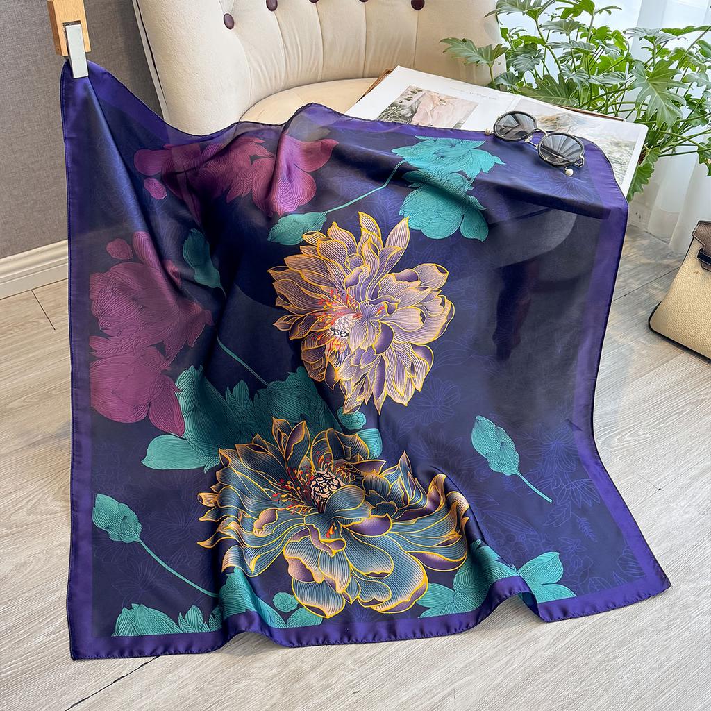 Spring and Summer Floral Design 90*90cm Women Scarf Sunscreen Foulard Shawl Hijab Female Hair Hijab Wraps Neckerchief Bandanda